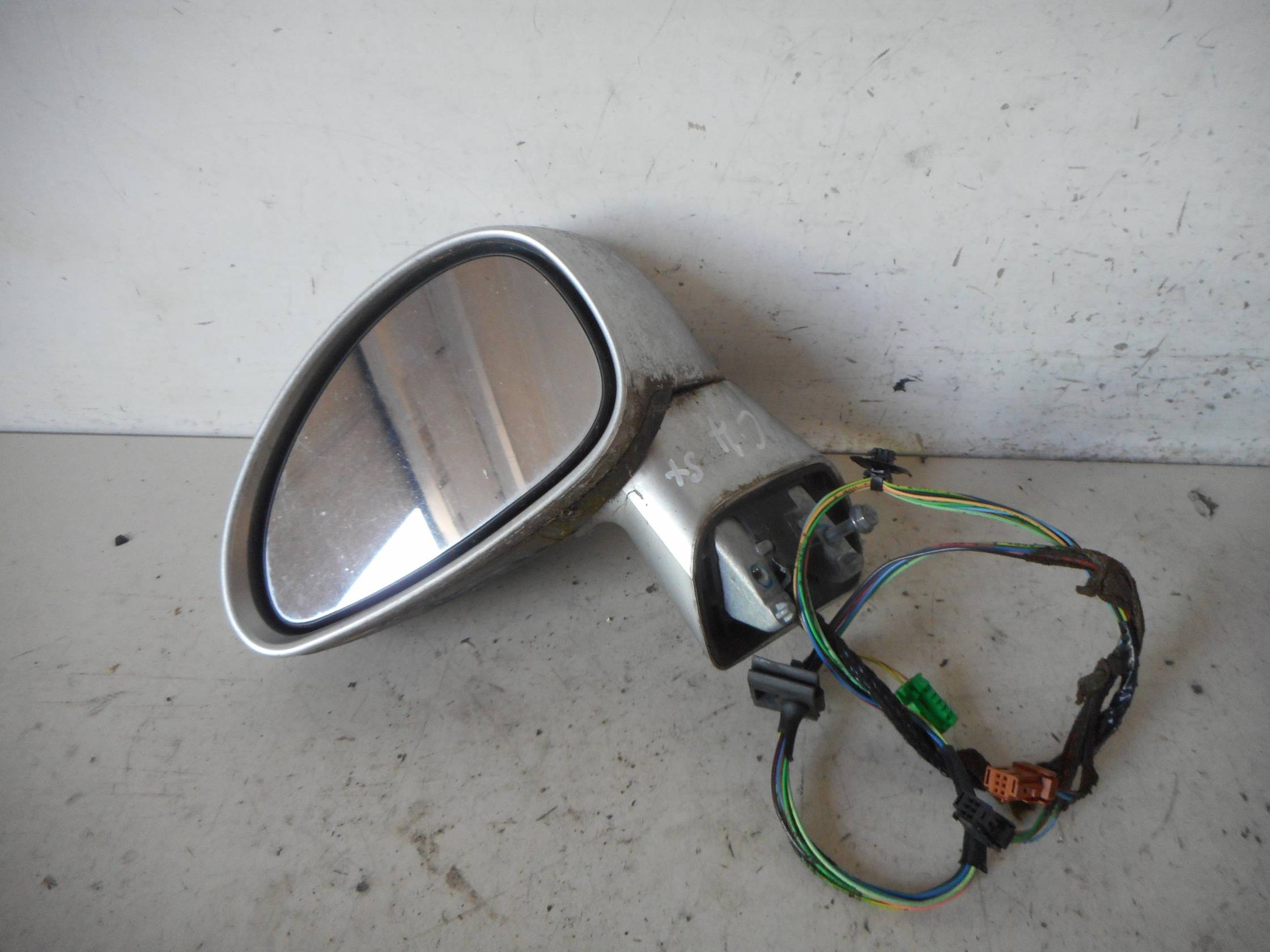 Retrovisore est. regolaz. elettr. sx.